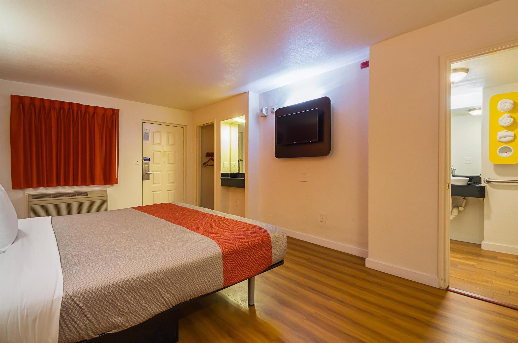 Motel 6-Garland, Tx - Northeast Dallas Экстерьер фото